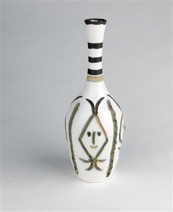 PABLO PICASSO Engraved Bottle.